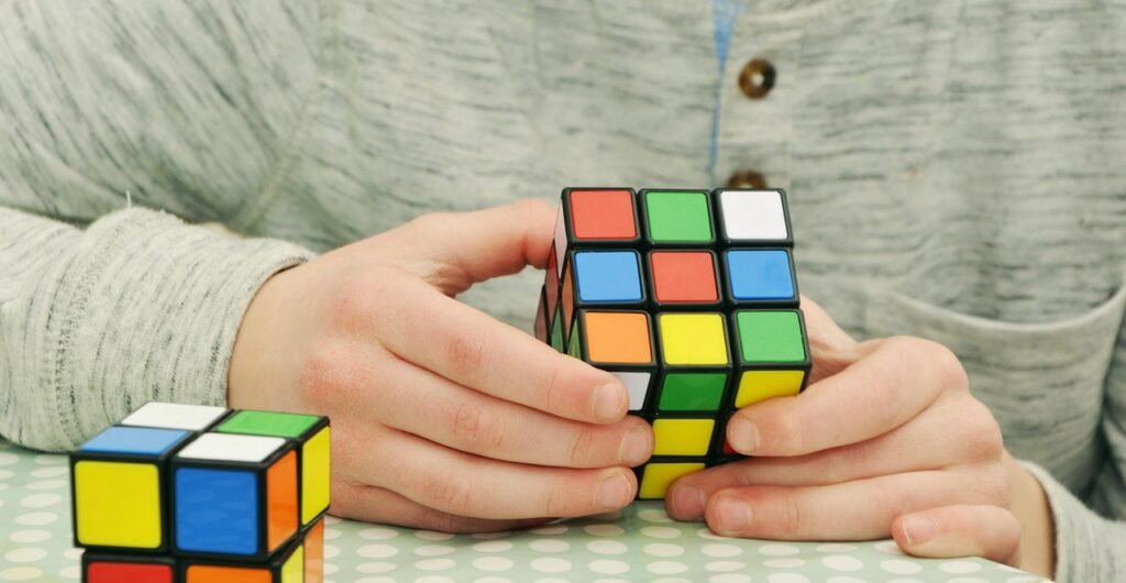 Por que é tão difícil sair de um relacionamento abusivo? – imagem representando a complexidade emocional e psicológica envolvida